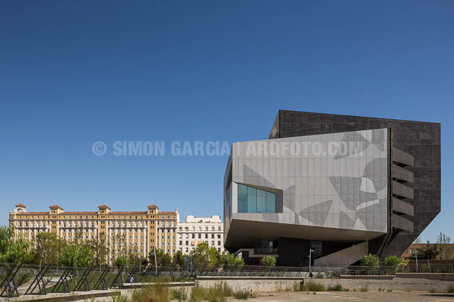 fotografia de arquitectura caixa-forum-zaragoza-carme-pinos-52