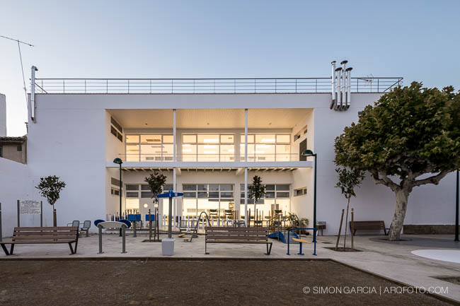 fotografia de arquitectura centro-mayores-cruz-diez-ejea-de-los-caballeros-37