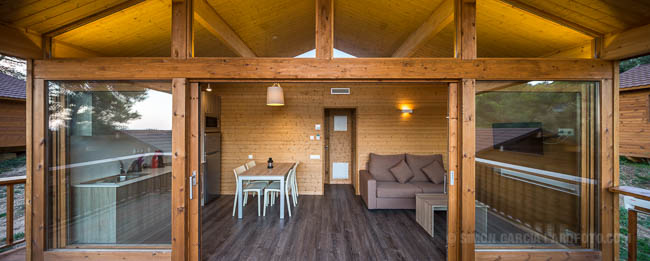 fotografia de arquitectura bungalow-camping-cala-llevado-cadiretes-16