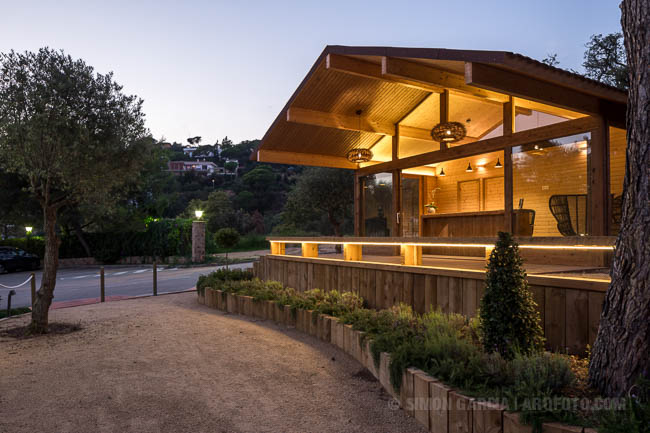 fotografia de arquitectura bungalow-camping-cala-llevado-cadiretes-35