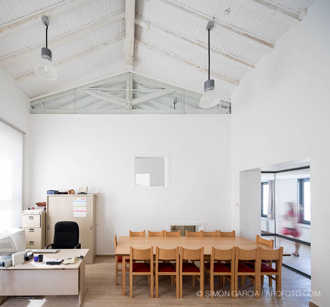 fotografia de arquitectura centro-mayores-cruz-diez-ejea-de-los-caballeros-28