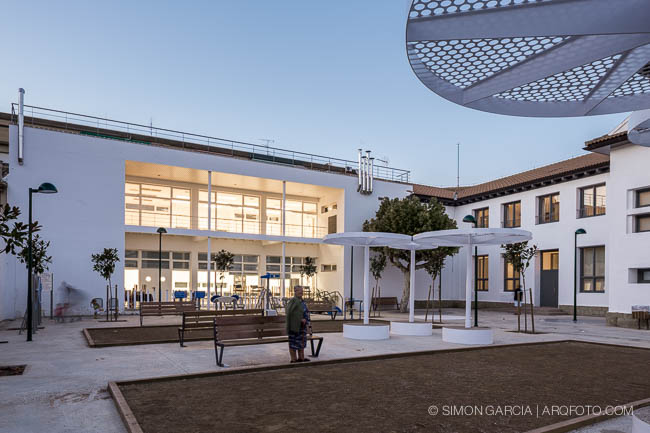 fotografia de arquitectura centro-mayores-cruz-diez-ejea-de-los-caballeros-40