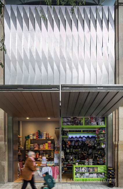 fotografia de arquitectura mercat-del-ninot-map-mateo-arquitectura-08