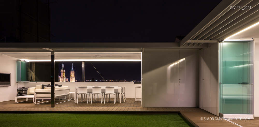 Fotografia de Arquitectura Atico-Zaragoza-living-roof-reactivar-la-azotea-Magen-arquitectos-SG1471_2024