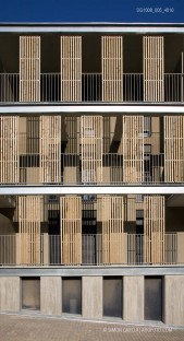 Fotografia de Arquitectura Bloque-viviendas-Torelles-Llobregat-bbarquitectes-SG1008_005_4016