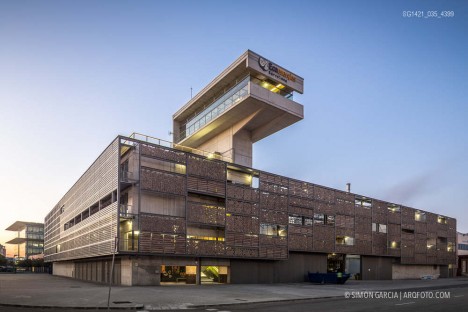 Fotografia de Arquitectura Central-Termica-Zona-Franca-Barcelona-Forgas-arquitectes-SG1421_035_4399