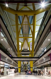 Fotografia de Arquitectura Centro-comercial-Las-Arenas-Richard-Rogers-architects-SG1125_021_6221