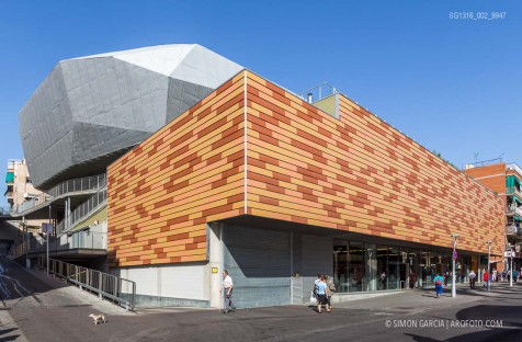 Fotografia de Arquitectura Equipamiento-Fondo-Santa-Coloma-de-Gramenet-Pich-Aguilera-arquitectes-SG1316_002_9947