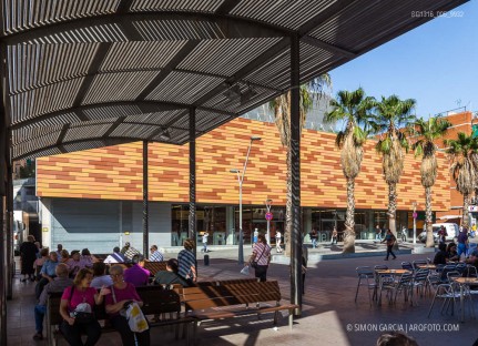 Fotografia de Arquitectura Equipamiento-Fondo-Santa-Coloma-de-Gramenet-Pich-Aguilera-arquitectes-SG1316_005_9932