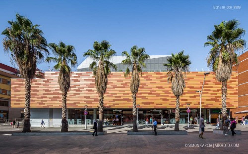 Fotografia de Arquitectura Equipamiento-Fondo-Santa-Coloma-de-Gramenet-Pich-Aguilera-arquitectes-SG1316_006_9909