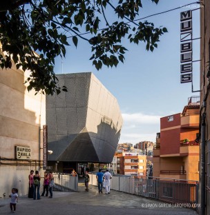 Fotografia de Arquitectura Equipamiento-Fondo-Santa-Coloma-de-Gramenet-Pich-Aguilera-arquitectes-SG1316_024_0194