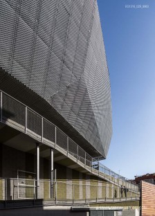 Fotografia de Arquitectura Equipamiento-Fondo-Santa-Coloma-de-Gramenet-Pich-Aguilera-arquitectes-SG1316_029_9963