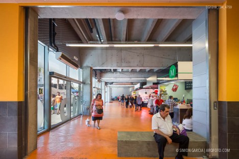 Fotografia de Arquitectura Equipamiento-Fondo-Santa-Coloma-de-Gramenet-Pich-Aguilera-arquitectes-SG1316_034_4759