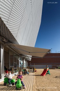 Fotografia de Arquitectura Equipamiento-Fondo-Santa-Coloma-de-Gramenet-Pich-Aguilera-arquitectes-SG1316_062_9699