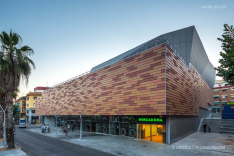 Fotografia de Arquitectura Equipamiento-Fondo-Santa-Coloma-de-Gramenet-Pich-Aguilera-arquitectes-SG1316_074_5117