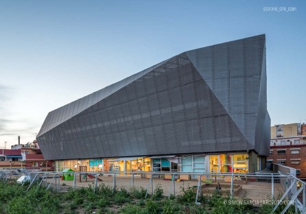Fotografia de Arquitectura Equipamiento-Fondo-Santa-Coloma-de-Gramenet-Pich-Aguilera-arquitectes-SG1316_076_0281