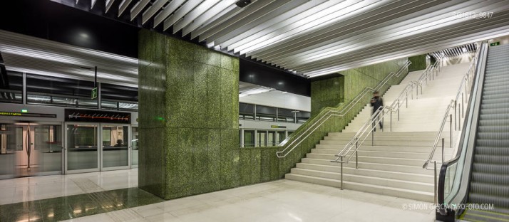 Fotografia de Arquitectura Metro-L9-18-SG1613_9847