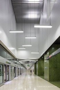 Fotografia de Arquitectura Metro-L9-19-SG1613_9832