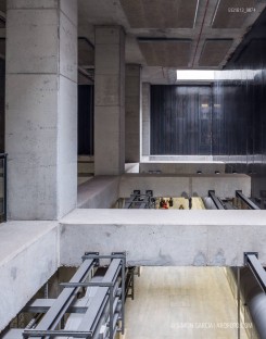 Fotografia de Arquitectura Metro-L9-47-SG1613_9874