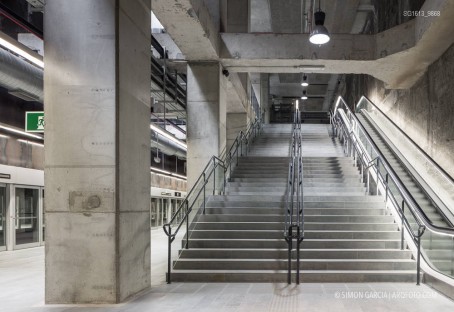 Fotografia de Arquitectura Metro-L9-48-SG1613_9868