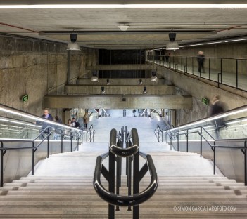 Fotografia de Arquitectura Metro-L9-60-SG1613_0164