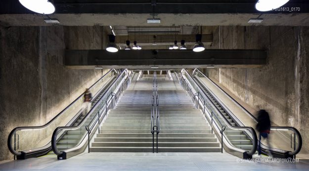 Fotografia de Arquitectura Metro-L9-61-SG1613_0170