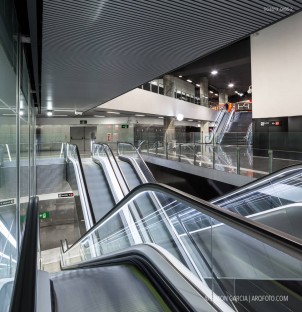 Fotografia de Arquitectura Metro-L9-83-SG1613_0495-2