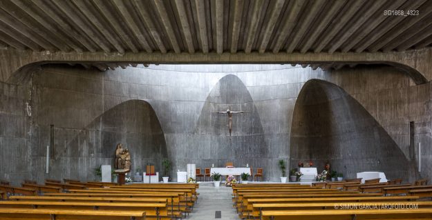 Fotografia de Arquitectura Parroquia de Santa Ana y la Esperanza-11-SG1668_4323