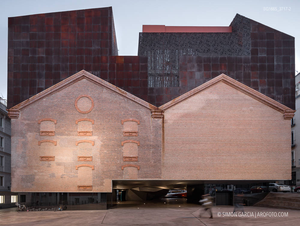 CaixaForum Madrid Herzog De Meuron Sim n Garc a Arqfoto