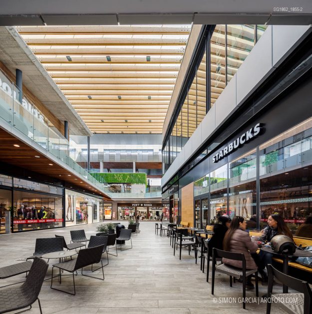 Fotografo de Arquitectura Centro comercial Finestrelles-08-SG1862_1855-2