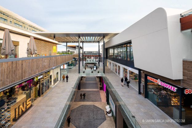 Fotografo de Arquitectura Centro comercial Finestrelles-14-SG1862_2097