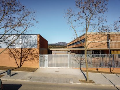 Fotografo de Arquitectura IES Aimerigues-Drone-06-DJI_0053