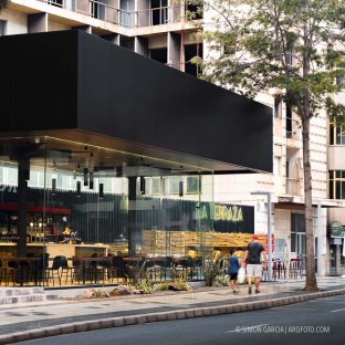 Fotografo de Arquitectura Cafeteria Entrelimites Las Palmas-Romera Ruiz-08-SG2044_7057-2a