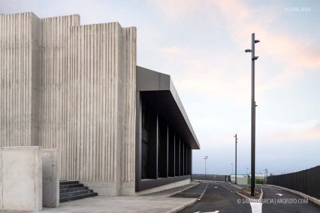 Fotografo de Arquitectura Complejo deportivo Barranquera-Romera y Ruiz arquitectos-17-SG2046_6553