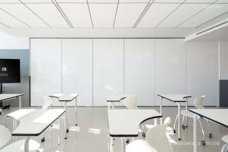 Fotografia de Arquitectura Benjamin Franklin School-xgarquitectura-Qualis-17-SG2098_0415