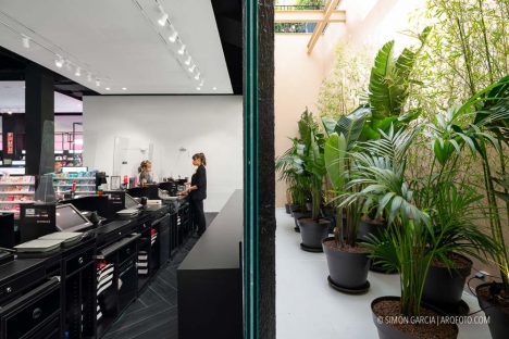 Fotografia de Arquitectura Sephora Passeig de Gracia Barcelona-17-SG2137_8916