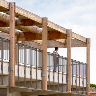 Fotografia de Arquitectura Biblioteca Neus Catala-Sant Marti Sarroca-Valor Llimos arquitectes-03-SG2103_7158