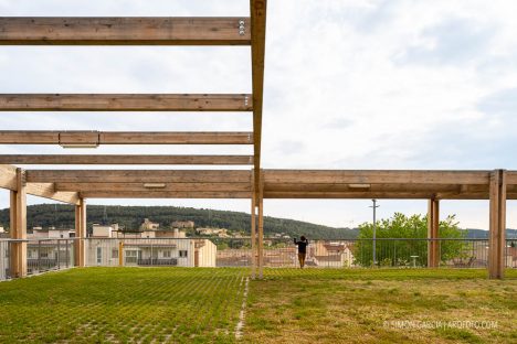 Fotografia de Arquitectura Biblioteca Neus Catala-Sant Marti Sarroca-Valor Llimos arquitectes-09-SG2103_7523