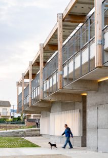 Fotografia de Arquitectura Biblioteca Neus Catala-Sant Marti Sarroca-Valor Llimos arquitectes-20-SG2103_7653