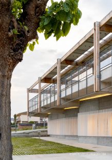Fotografia de Arquitectura Biblioteca Neus Catala-Sant Marti Sarroca-Valor Llimos arquitectes-21-SG2103_7662