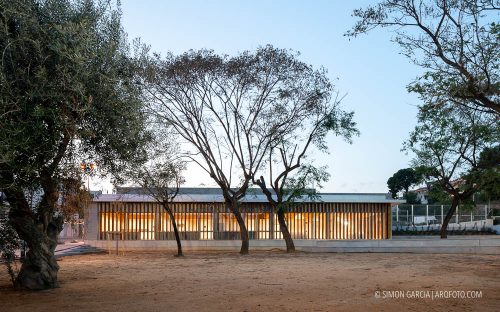 Fotografia de Arquitectura Centre Civic la Guardia-Sant Vicenç dels Horts-AMB-Blanca Noguera-17-SG2104_1730