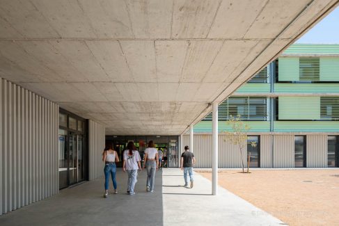 Fotografia de Arquitectura IES Vilablareix-bbarquitectes-SulkinMarchissio-06-SG2233_9260