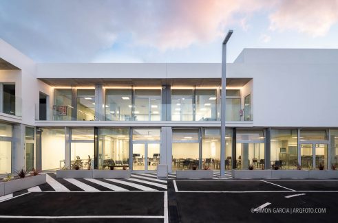 Fotografia de Arquitectura Cooperativa de Taxis-Las Palmas-Romera Ruiz arquitectos-19-SG2228_4143