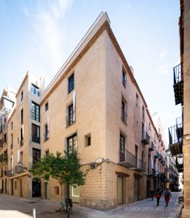 Fotografia de Arquitectura Apartamentos Mercè-The Patio-Calaf Grup-The Onsider-01-SG2247_9859