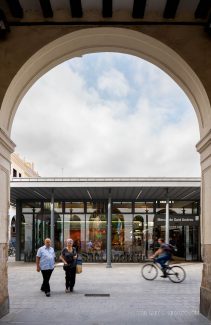 Fotografia de Arquitectura Mercat Sant Andreu-AMB-Blanca Noguera-05-SG1873_9350