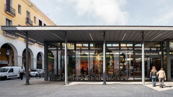 Fotografia de Arquitectura Mercat Sant Andreu-AMB-Blanca Noguera-06-SG1873_9375