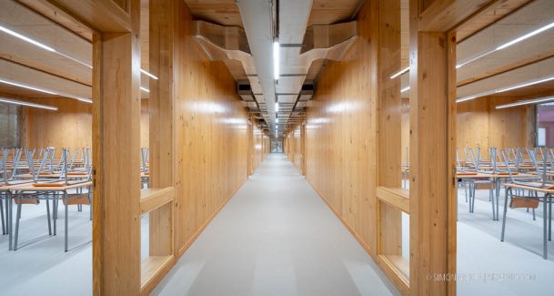 Fotografia de Arquitectura Ampliacio Institut Tiana-Nuria Saura-AMB-16-SG2136_7706