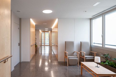 Fotografia de Arquitectura Centre de serveis residencia gent gran Begues-09-SG2279_2010