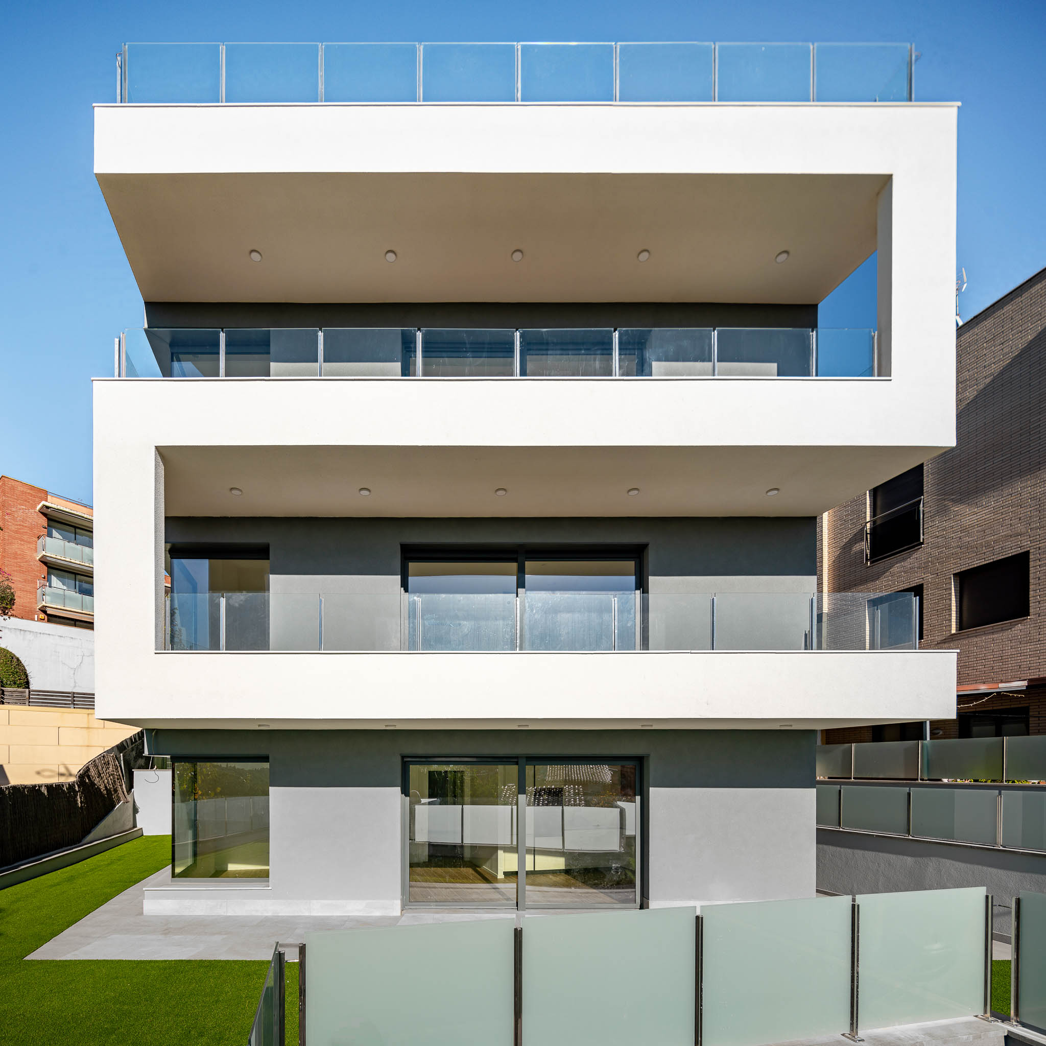 SG2387_8687-2-digital